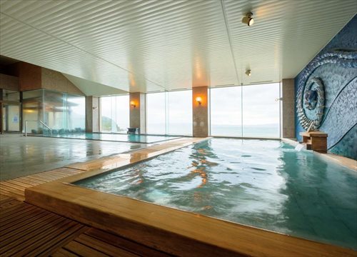 Public Main bath